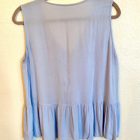 Caramela Ruffle, Peplum-Style Top EUC - Picture 3 of 4